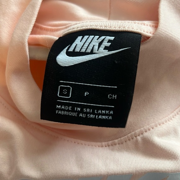 NIKE AIR TURTLENECK CROPPED TANK TOP - Picture 3 of 4